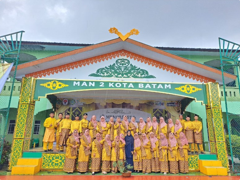 MA USB Filial MAN Batam Resmi Menjadi MAN 2 Kota Batam